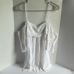 Charlotte Russe Women's White Lace Top Size XL Preowned
